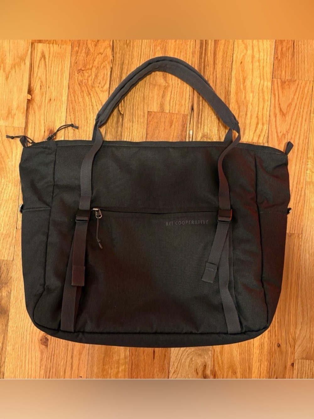 REI Beyonder Tote / Black Caryall Bag